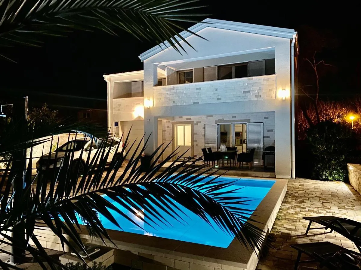 Villa Island Vir With Pool 0*,  Croatia