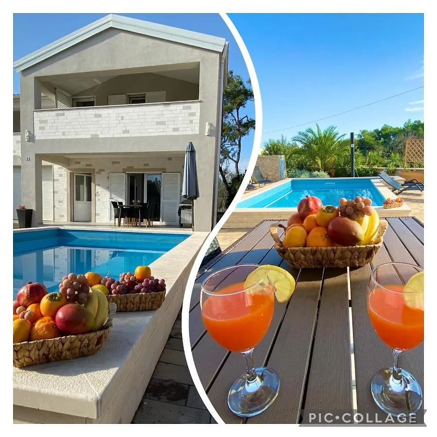 Villa Island Vir With Pool